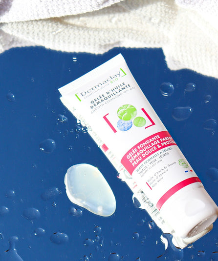 Huile démaquillante bio à l'huile d'amande douce, huile de noyau d'abricot et aloe vera